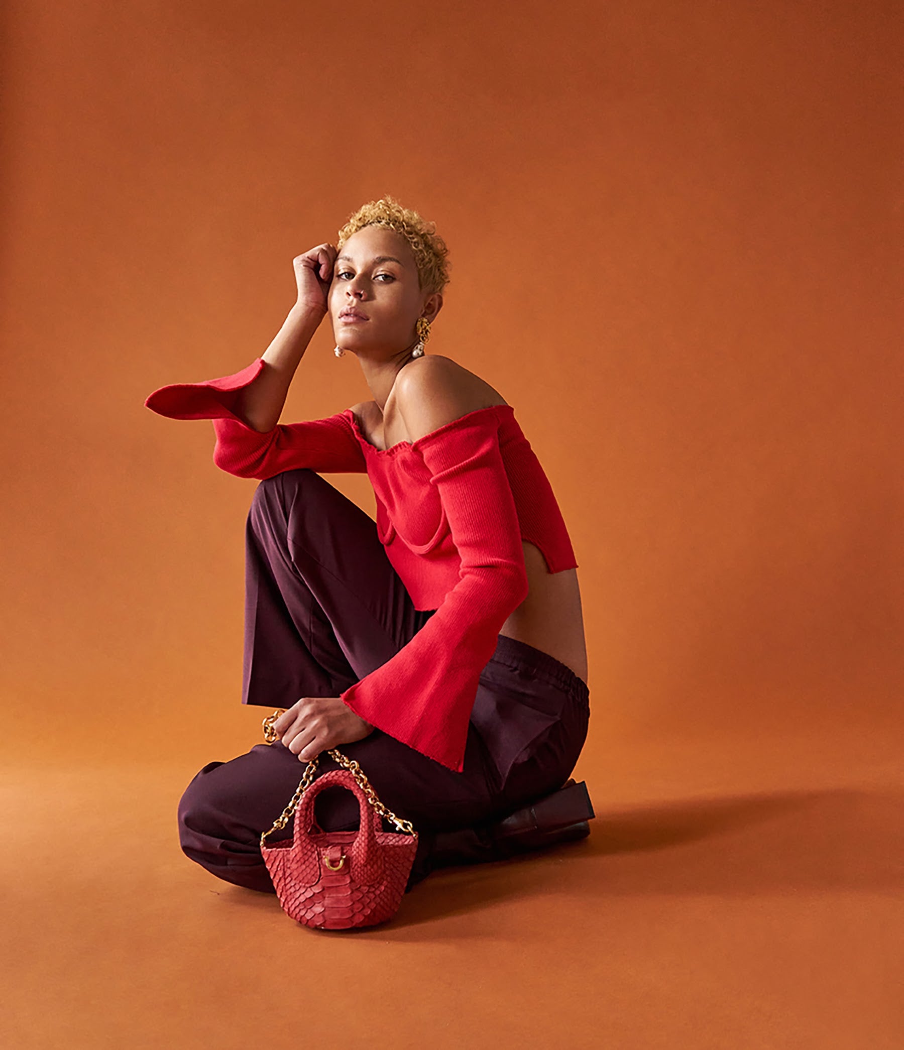 Dahlia Red Python / Gold