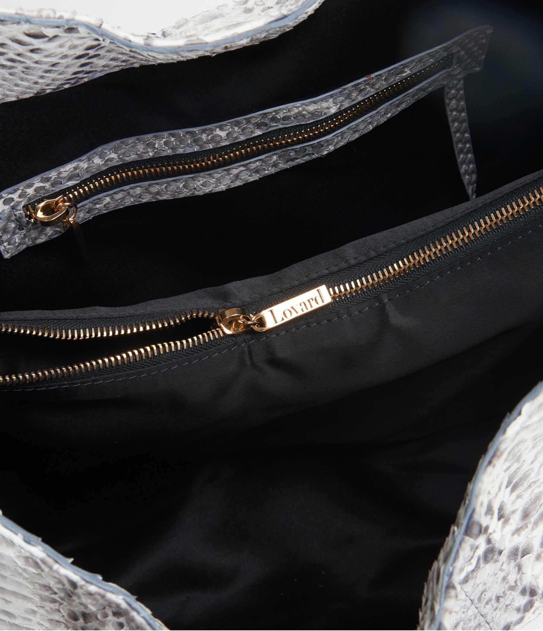 Natural Python / Gold